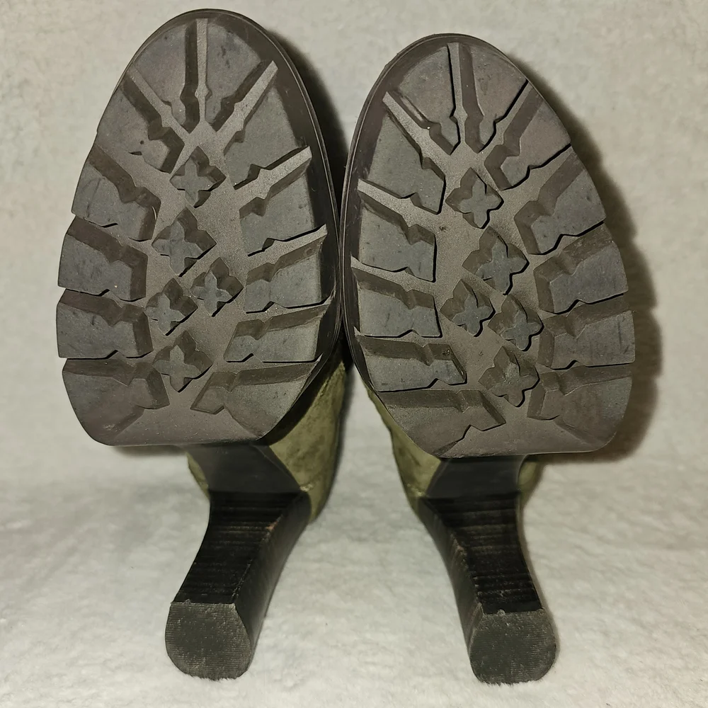 NINE WEST Army Green and Plaid Lace Up High Heel Ankle Boots - Picture 7 of 9